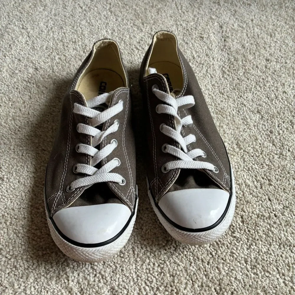 Classic Converse Chuck Taylor All Star Low Top Charcoal Grey Sneakers – Size 8